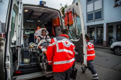 Baltmannsweiler: Feuerwehrhauptuebung am alten Rathaus